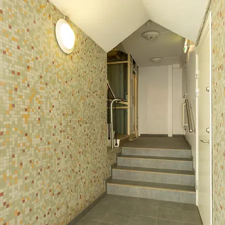 Nordic Host - Dronningens Gate 12