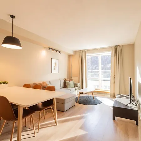 Nordic Host - Dronningens Gate 12 *